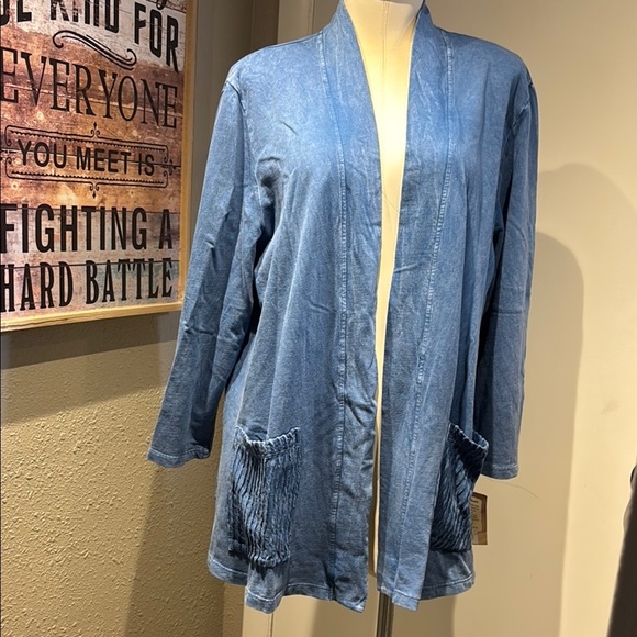 Blue Boxy 3/4 Sleeve  cardigan with Cuffed Neckline Jess and jane - Picture 9 of 16